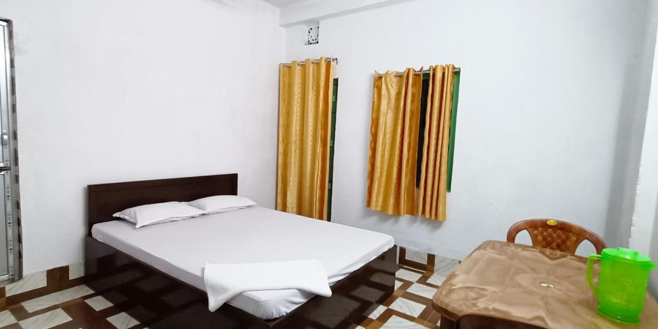 Bagdogra Home Stay - Near Airport מראה חיצוני תמונה